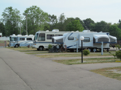 Escape to the Colorado Weir & Johnson Campground: Your Gateway to Adventure